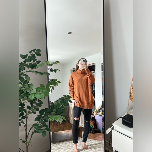 Aerie long sleeve - Picture 1 of 6